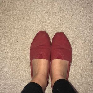 Red Toms